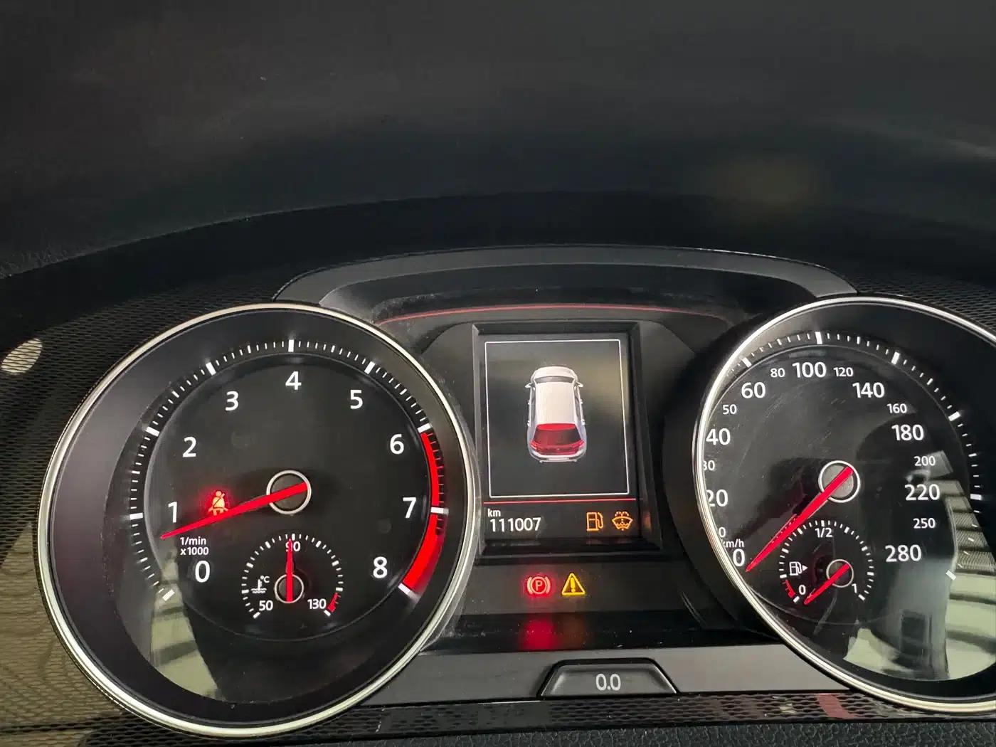 2016 Golf GTI 2.0TSI GTI — миниатюра 4
