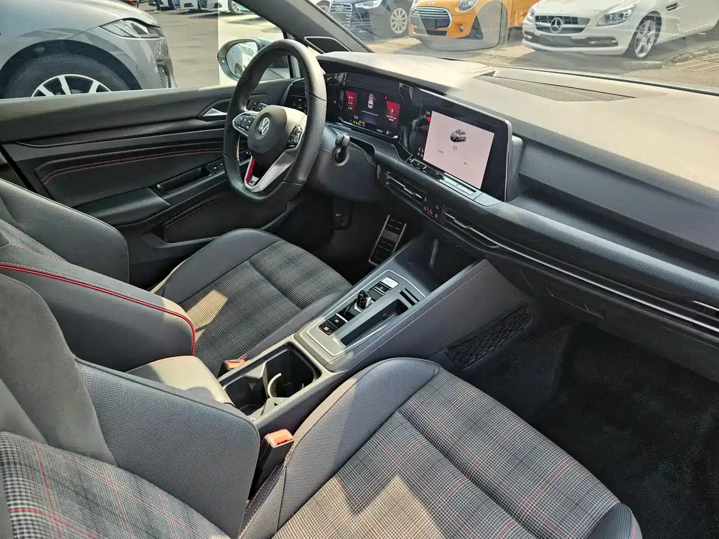 2021 Golf GTI 380TSI DSG GTI — миниатюра 11