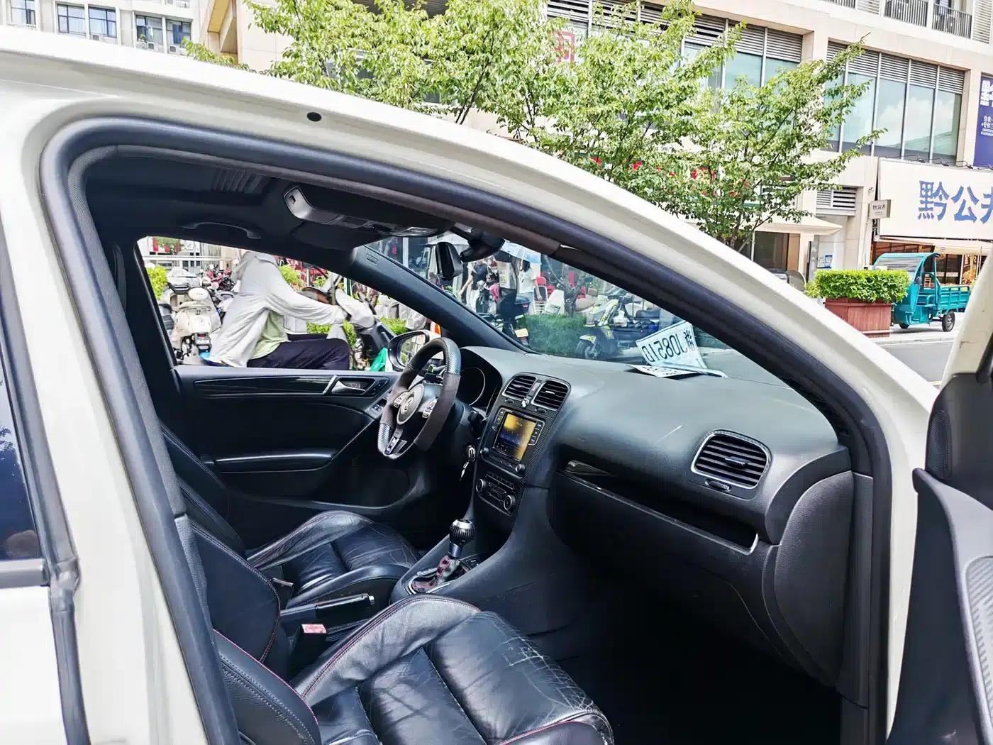 2012 Golf GTI 2.0TSI GTI — миниатюра 14