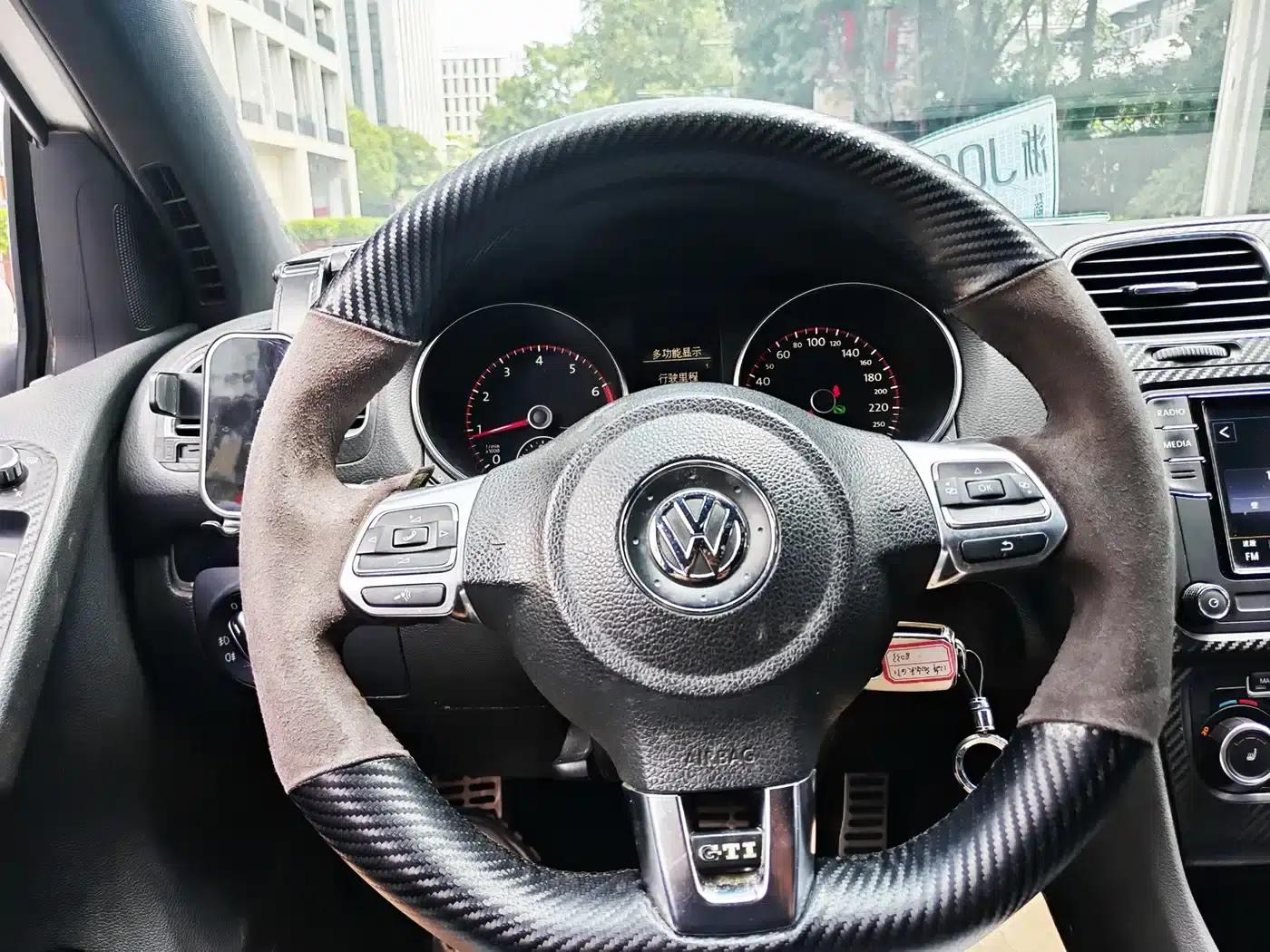 2012 Golf GTI 2.0TSI GTI — миниатюра 10