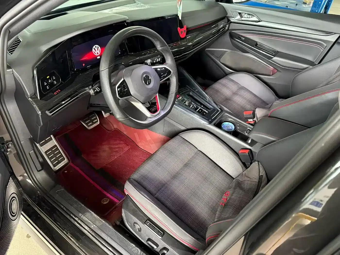 2021 Golf GTI Facelift 380TSI DSG GTI — миниатюра 2