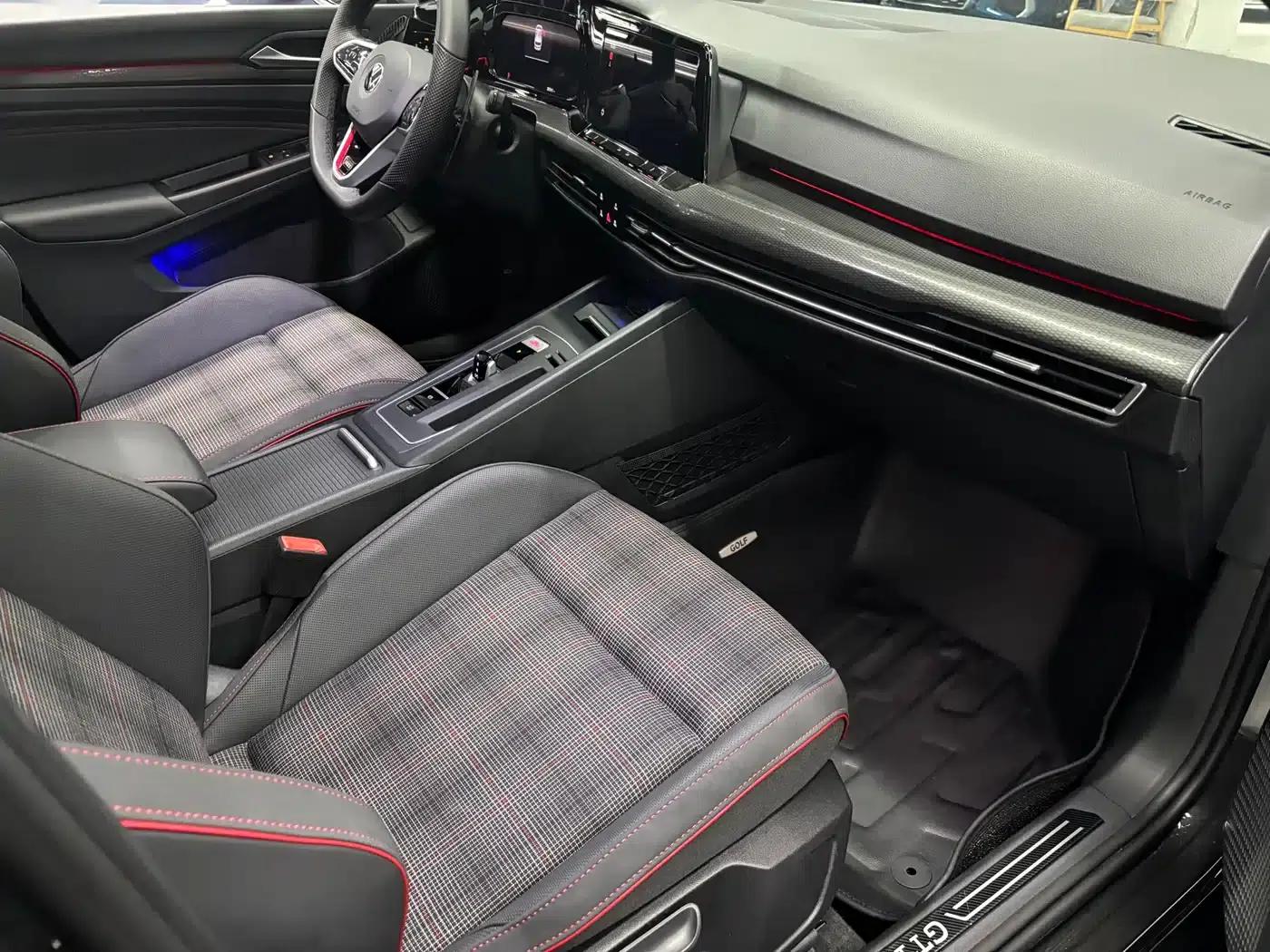 2023 Golf GTI 380TSI DSG GTI — миниатюра 13