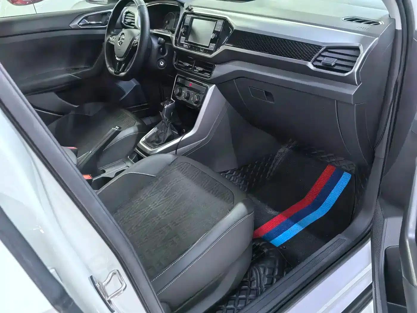 2019 Volkswagen T-Cross 1.5L Automatic Comfort Edition — миниатюра 12