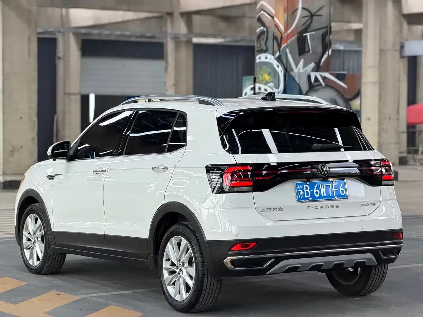 2021 Volkswagen T-Cross 280TSI DSG Luxury Edition — миниатюра 5