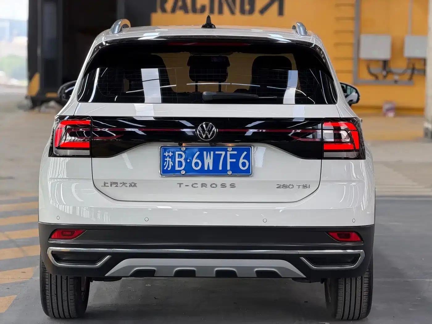 2021 Volkswagen T-Cross 280TSI DSG Luxury Edition — миниатюра 6