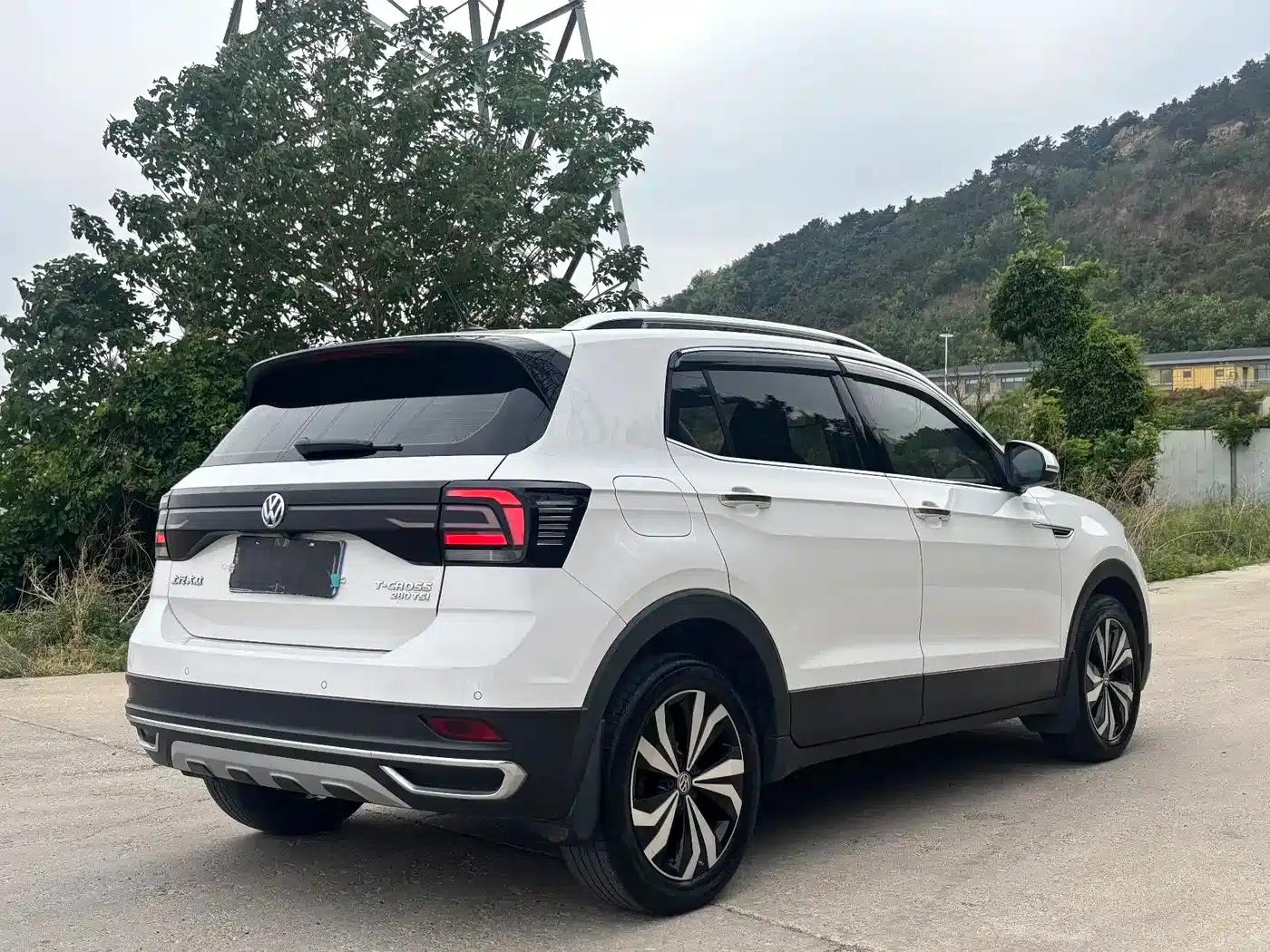 2020 Volkswagen T-Cross 280TSI DSG Luxury Edition — миниатюра 20