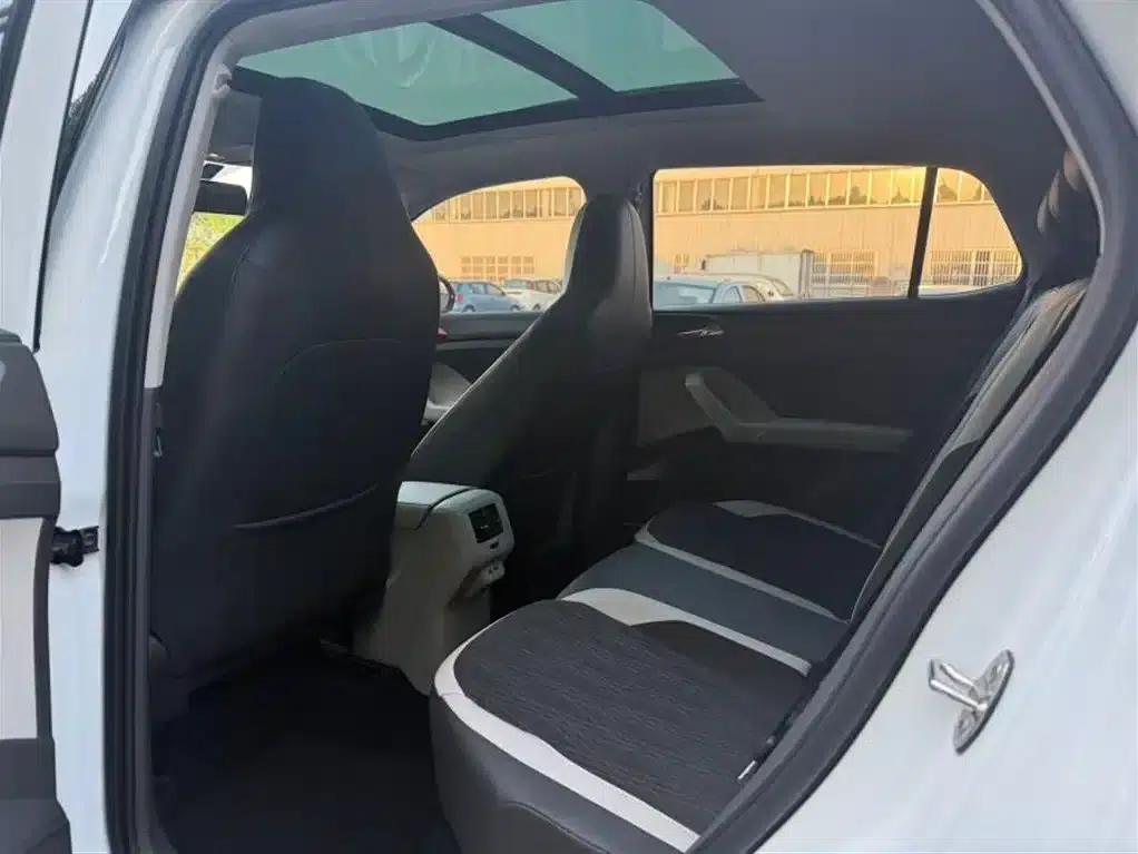 2023 Volkswagen T-Cross 280TSI DSG Comfort Edition — миниатюра 8