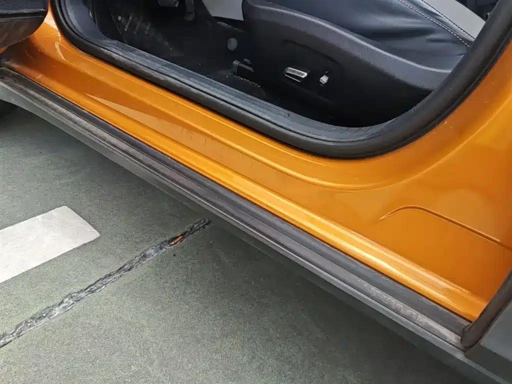 2019 Volkswagen T-Cross 280TSI DSG Luxury Edition — миниатюра 22