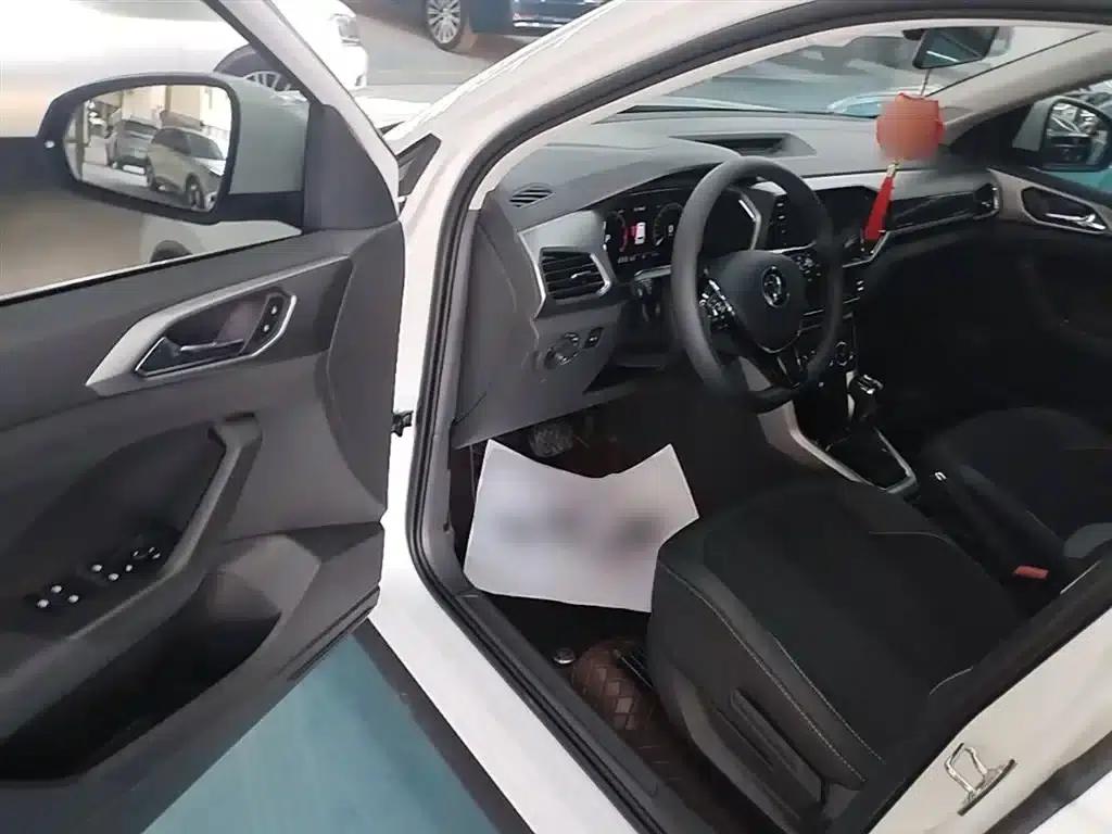2023 Volkswagen T-Cross Facelift 1.5L Automatic Comfort Edition — миниатюра 16