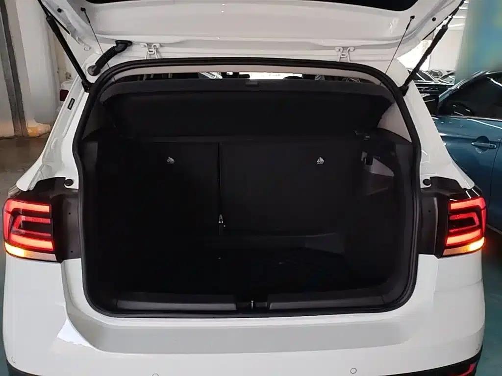 2023 Volkswagen T-Cross Facelift 1.5L Automatic Comfort Edition — миниатюра 19