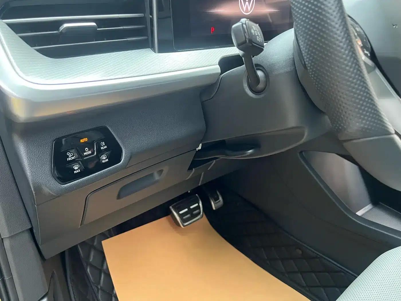 2024 Range Rover 380TSI AWD R-Line Cruiser - Special Edition — миниатюра 14