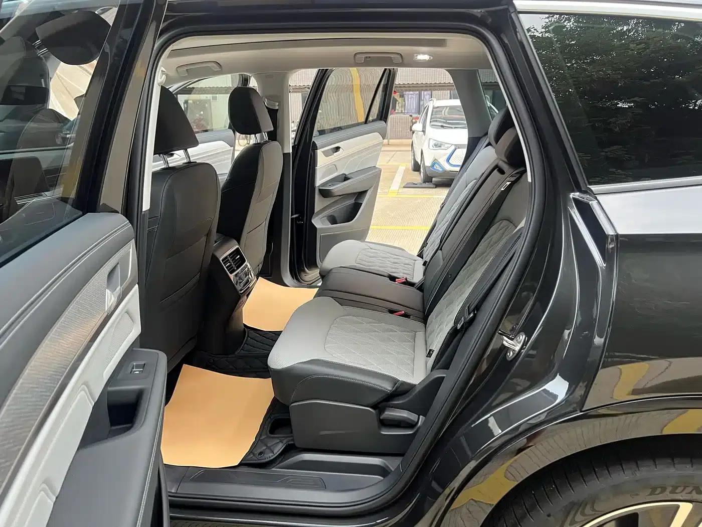 2024 Range Rover 380TSI AWD R-Line Cruiser - Special Edition — миниатюра 7