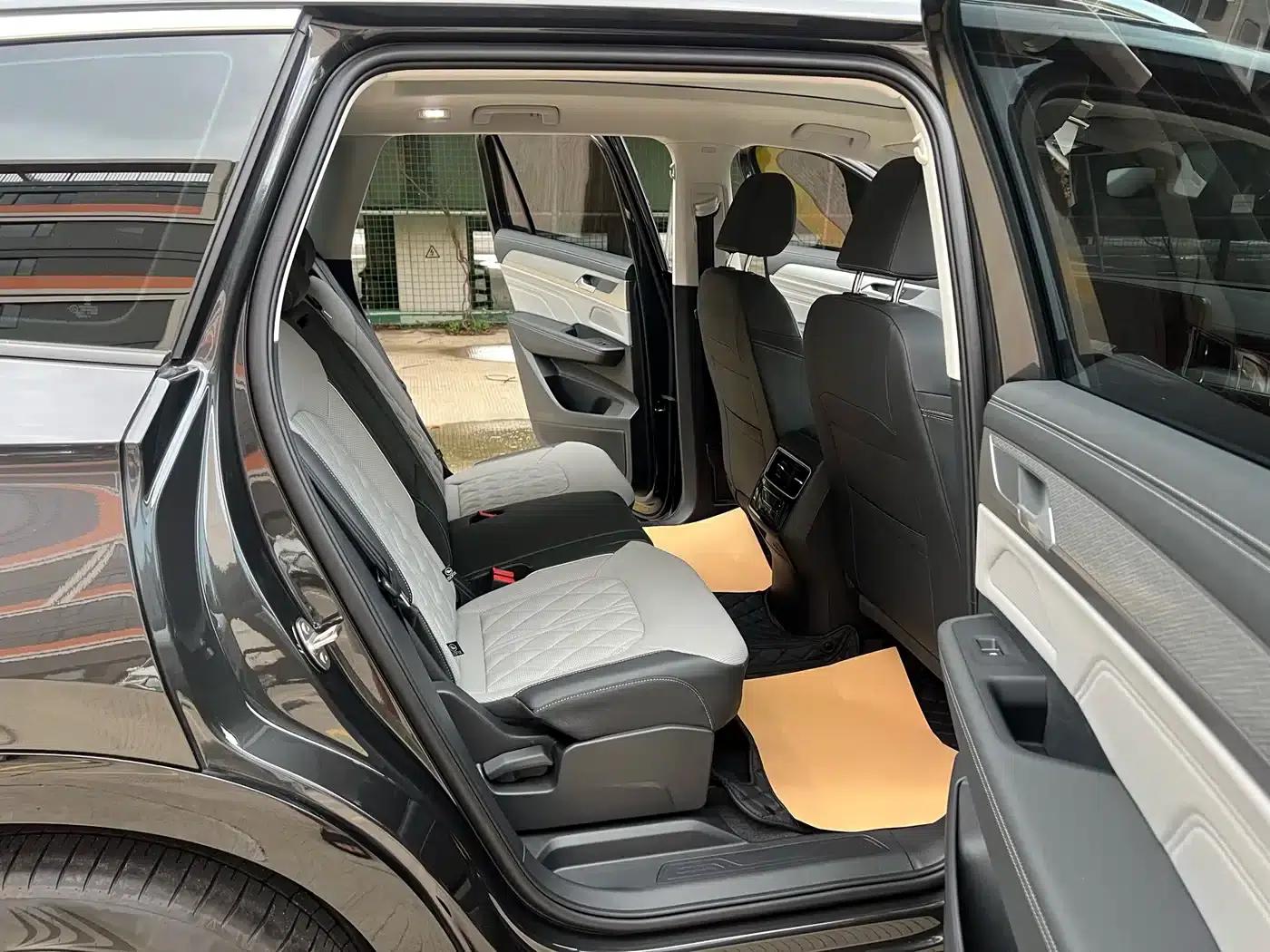 2024 Range Rover 380TSI AWD R-Line Cruiser - Special Edition — миниатюра 9