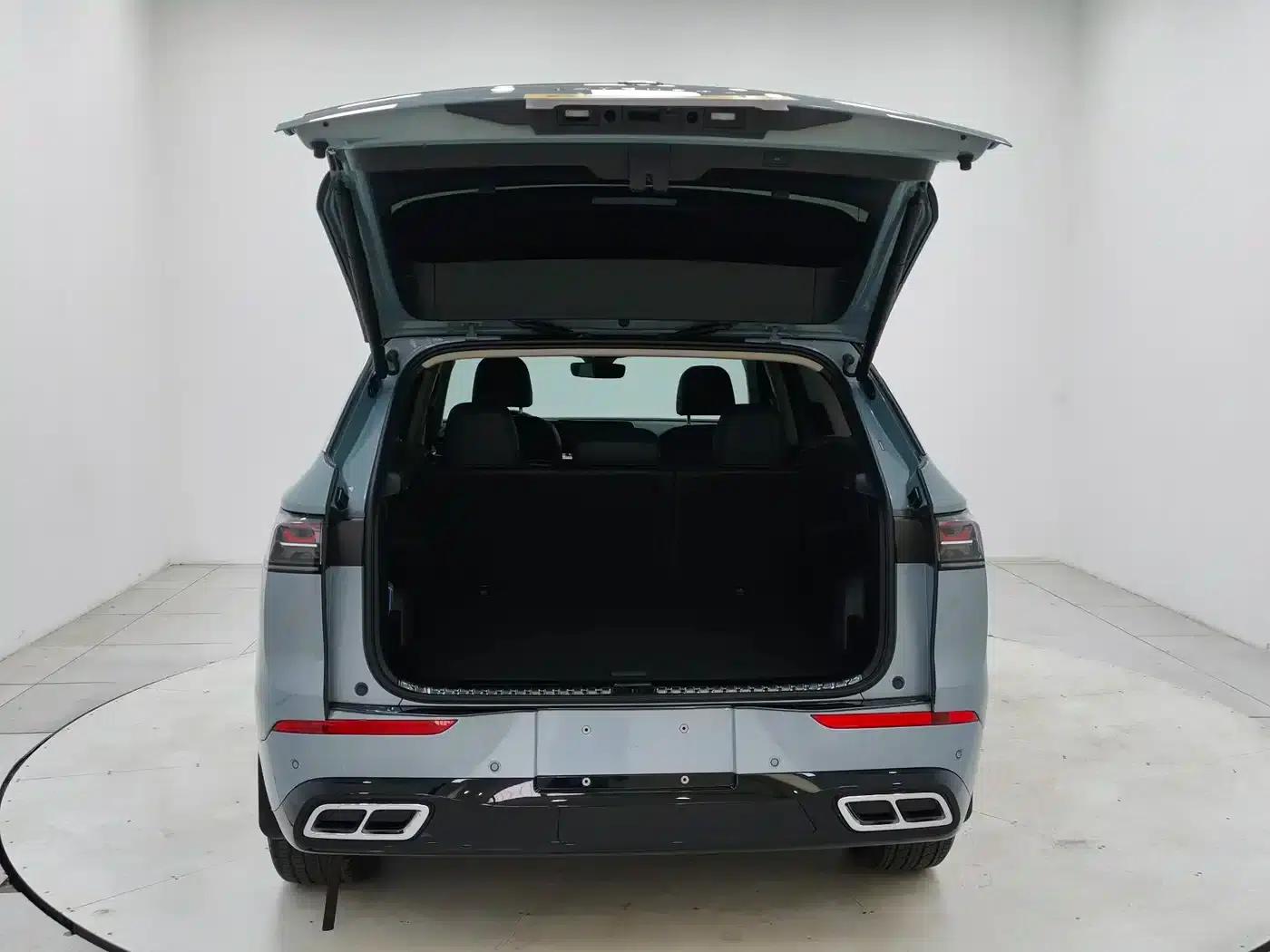 2023 Range Rover 380TSI AWD R-Line Cruiser — миниатюра 20