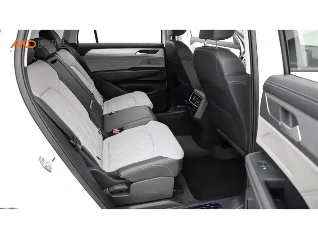 Range Rover / 2.0T / 2024 Models / 380TSI AWD R-Line Cruise Edition — миниатюра 8