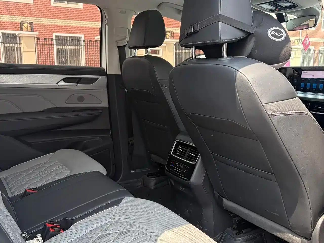 2024 Range Rover 380TSI AWD R-Line Cruiser — миниатюра 11