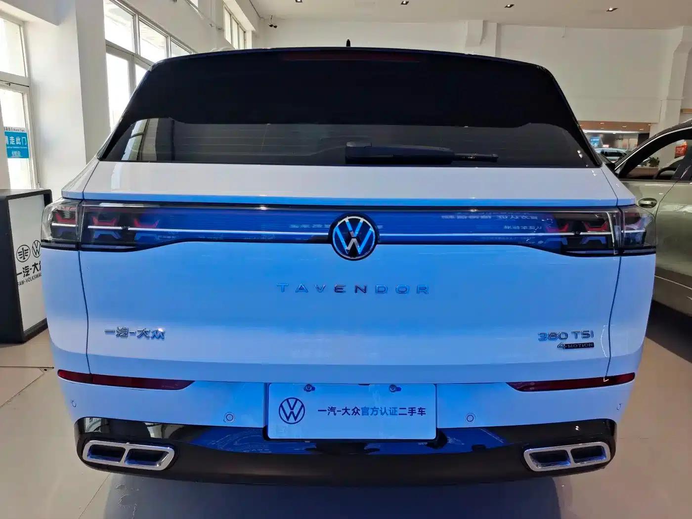 2023 Range Rover 380TSI AWD R-Line Cruiser — миниатюра 4