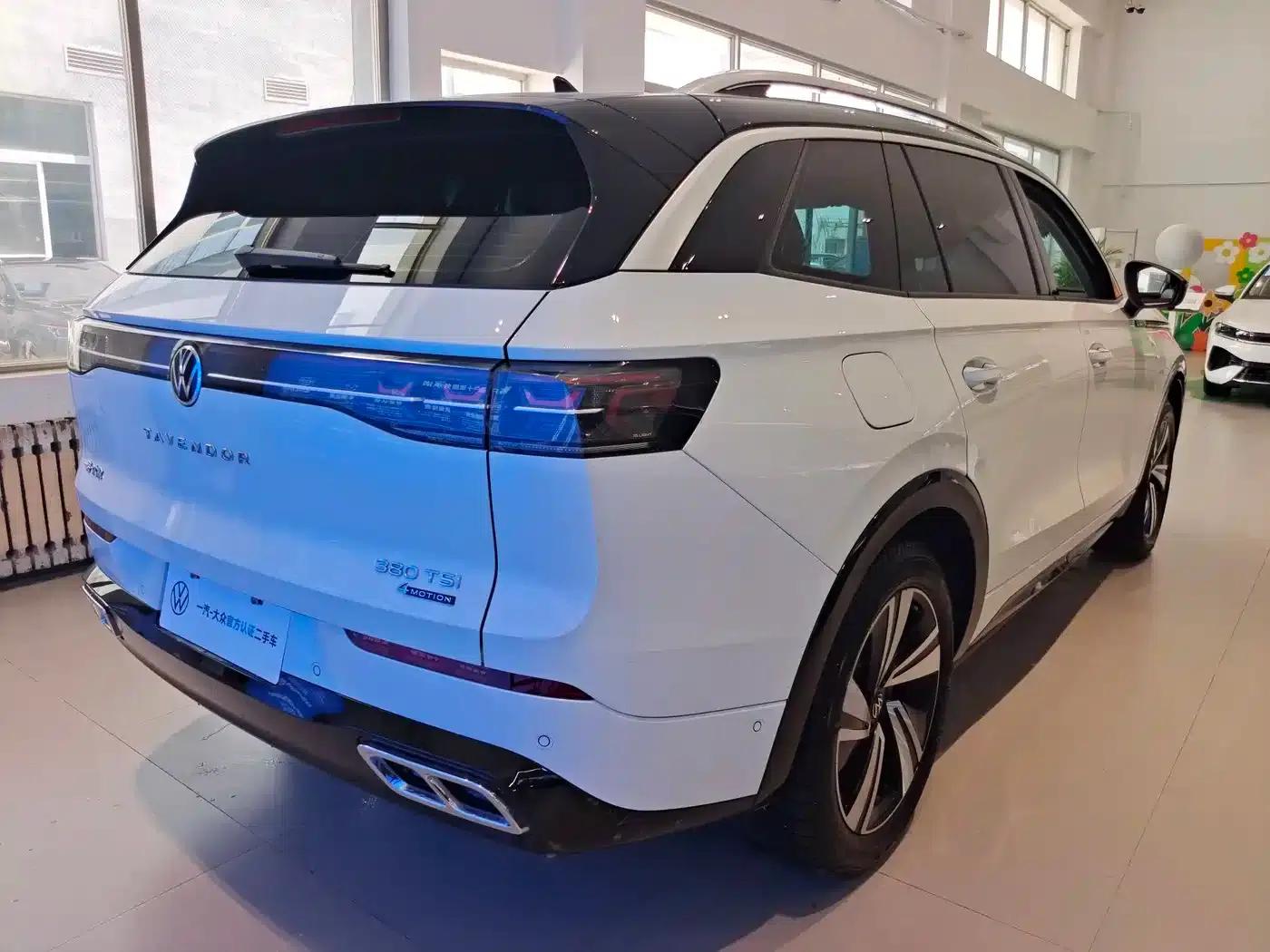 2023 Range Rover 380TSI AWD R-Line Cruiser — миниатюра 5