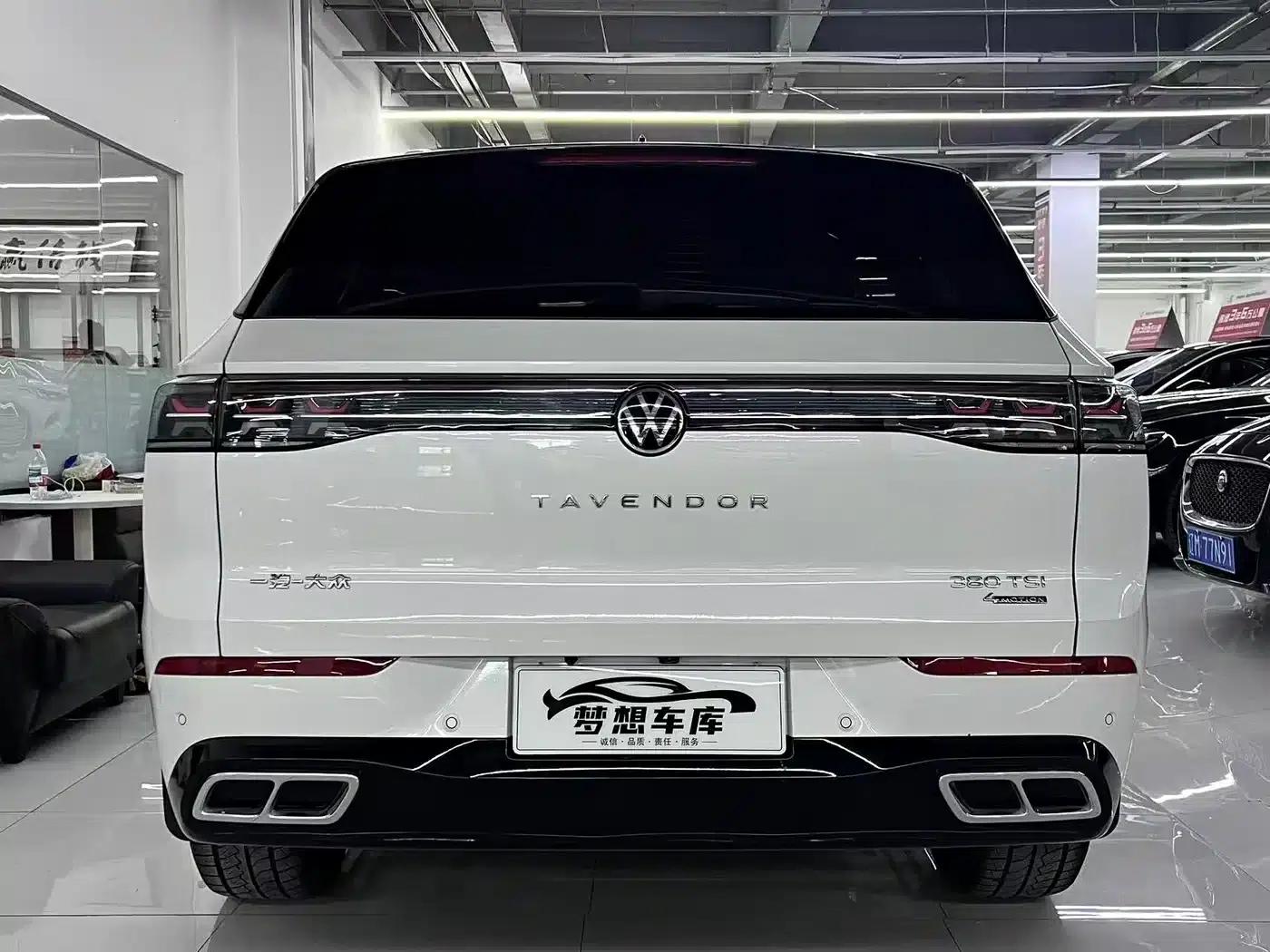2025 Range Rover 380TSI AWD R-Line Cruiser - Special Edition — миниатюра 8