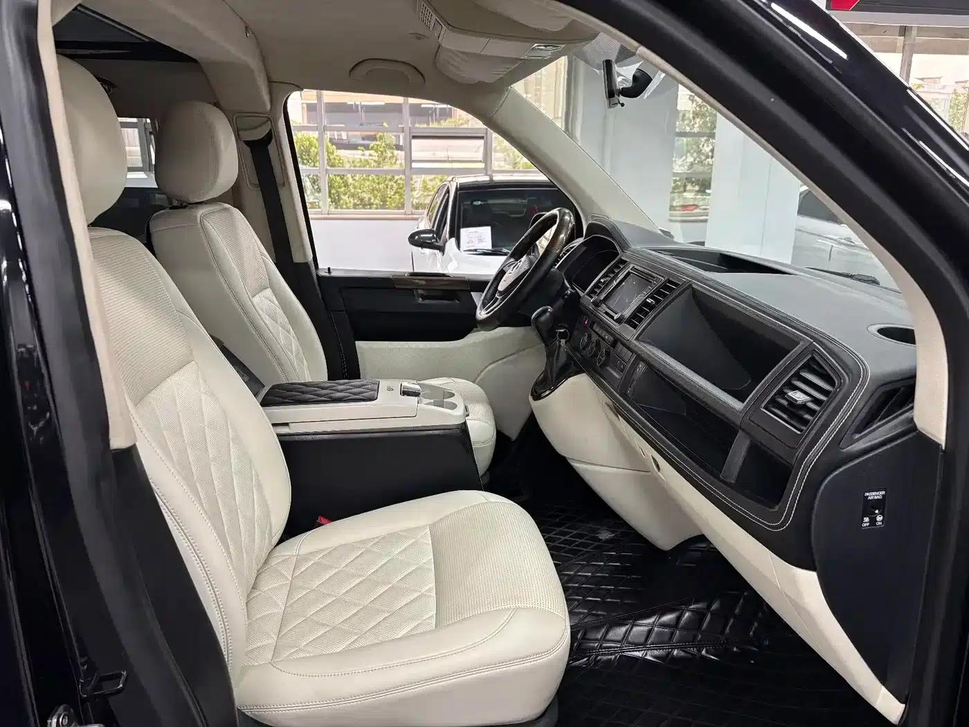 Caravelle 2017 2.0TSI 4WD Comfort Edition 7-Seater — миниатюра 7