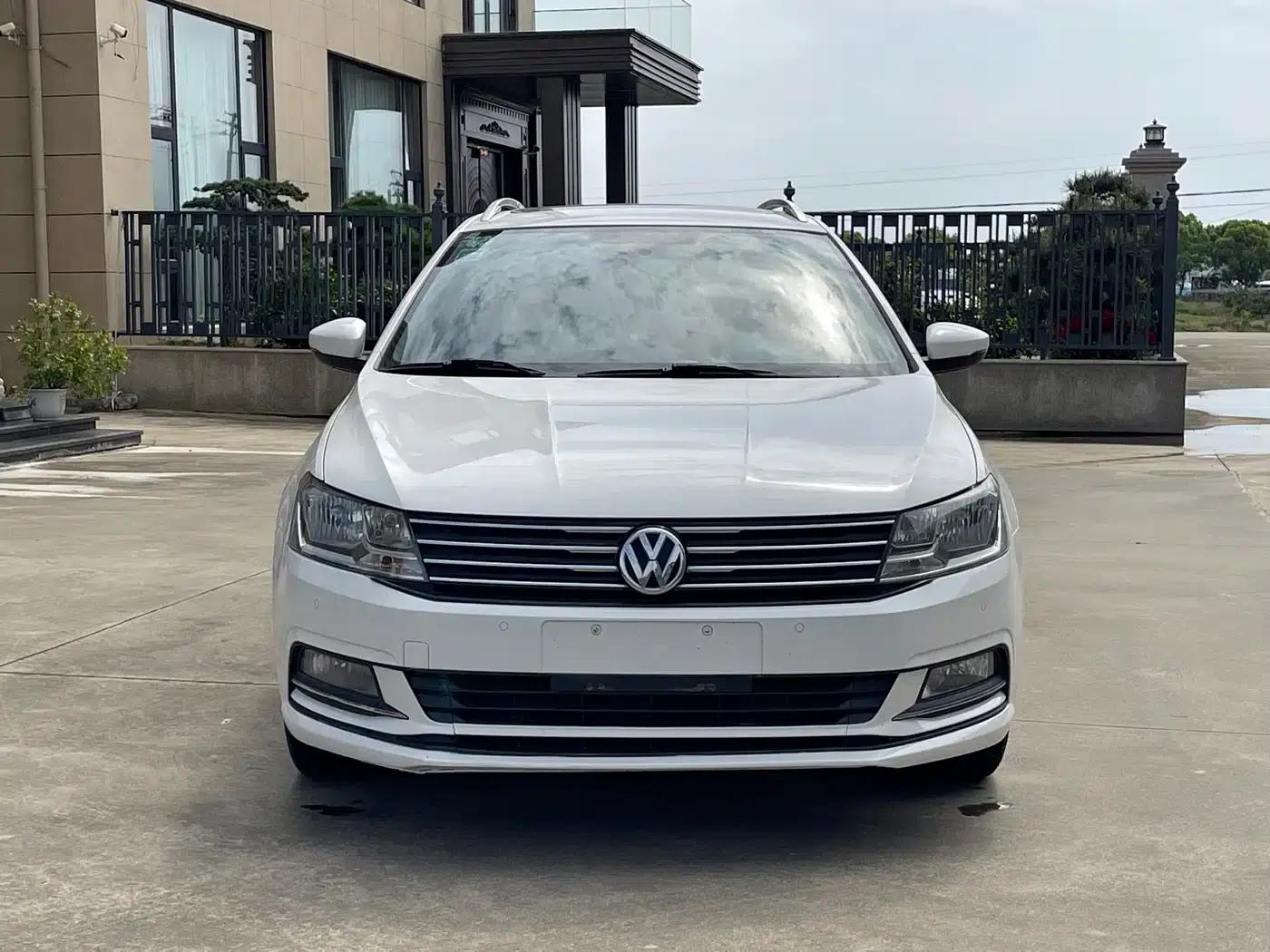 Lavida Gran Turismo 2015 230TSI DSG Comfort Edition — миниатюра 2