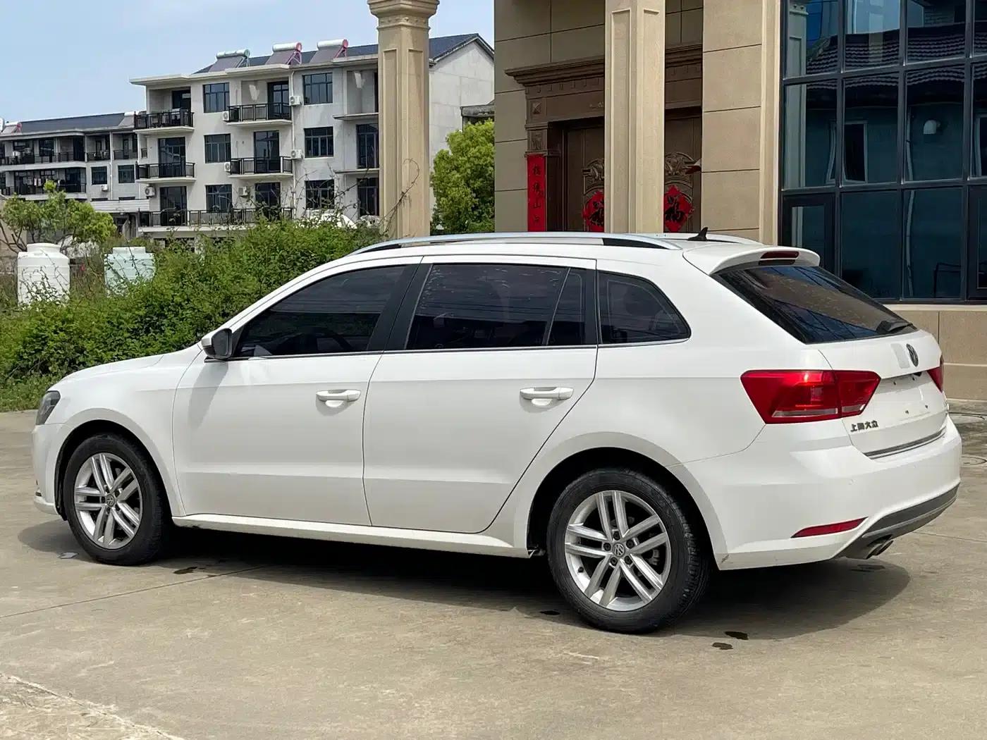 Lavida Gran Turismo 2015 230TSI DSG Comfort Edition — миниатюра 7