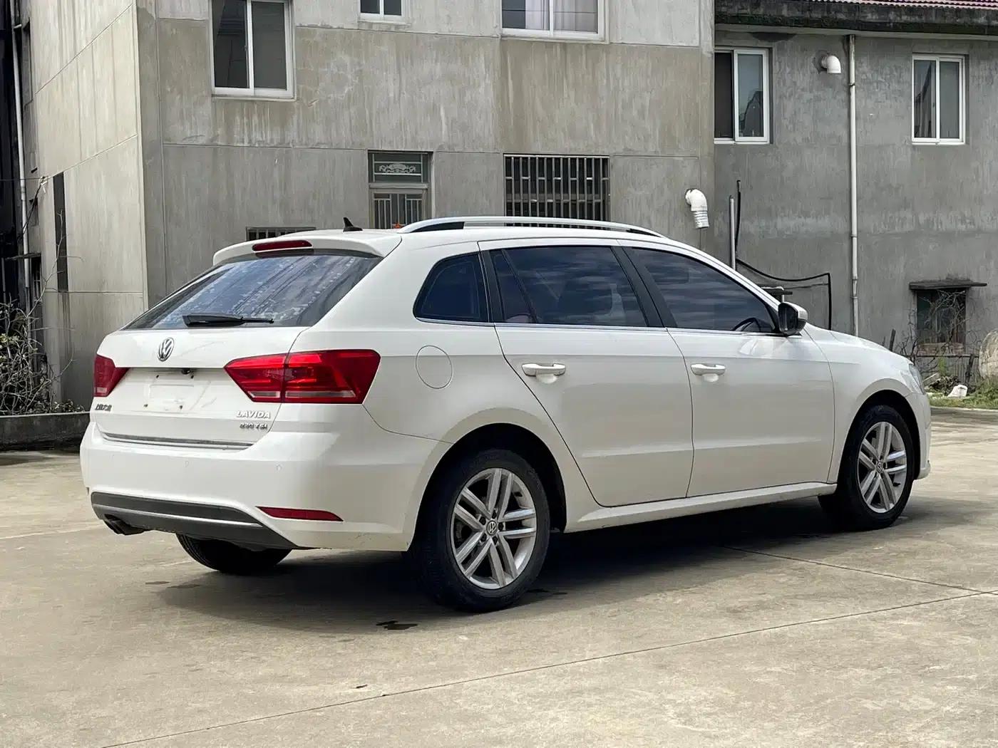 Lavida Gran Turismo 2015 230TSI DSG Comfort Edition — миниатюра 9