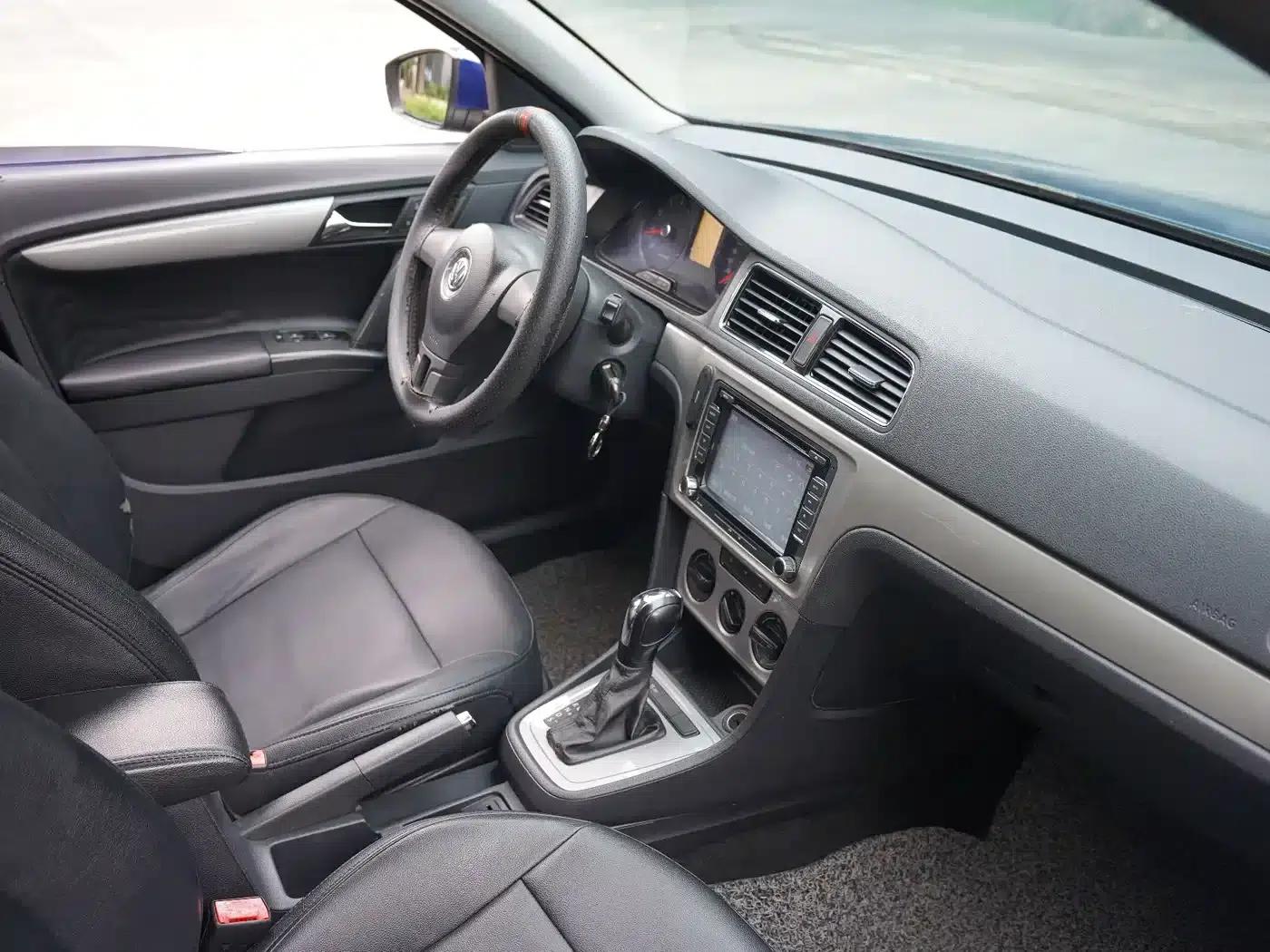 Lavida Gran Turismo 2013 1.6L Automatic Fashion Edition — миниатюра 12