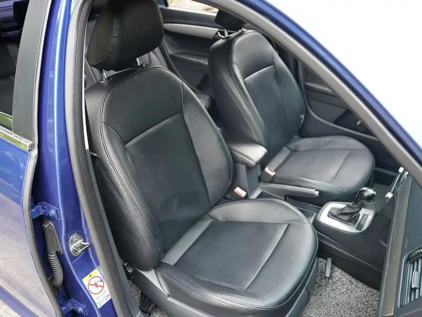 Lavida Gran Turismo 2013 1.6L Automatic Fashion Edition — миниатюра 13