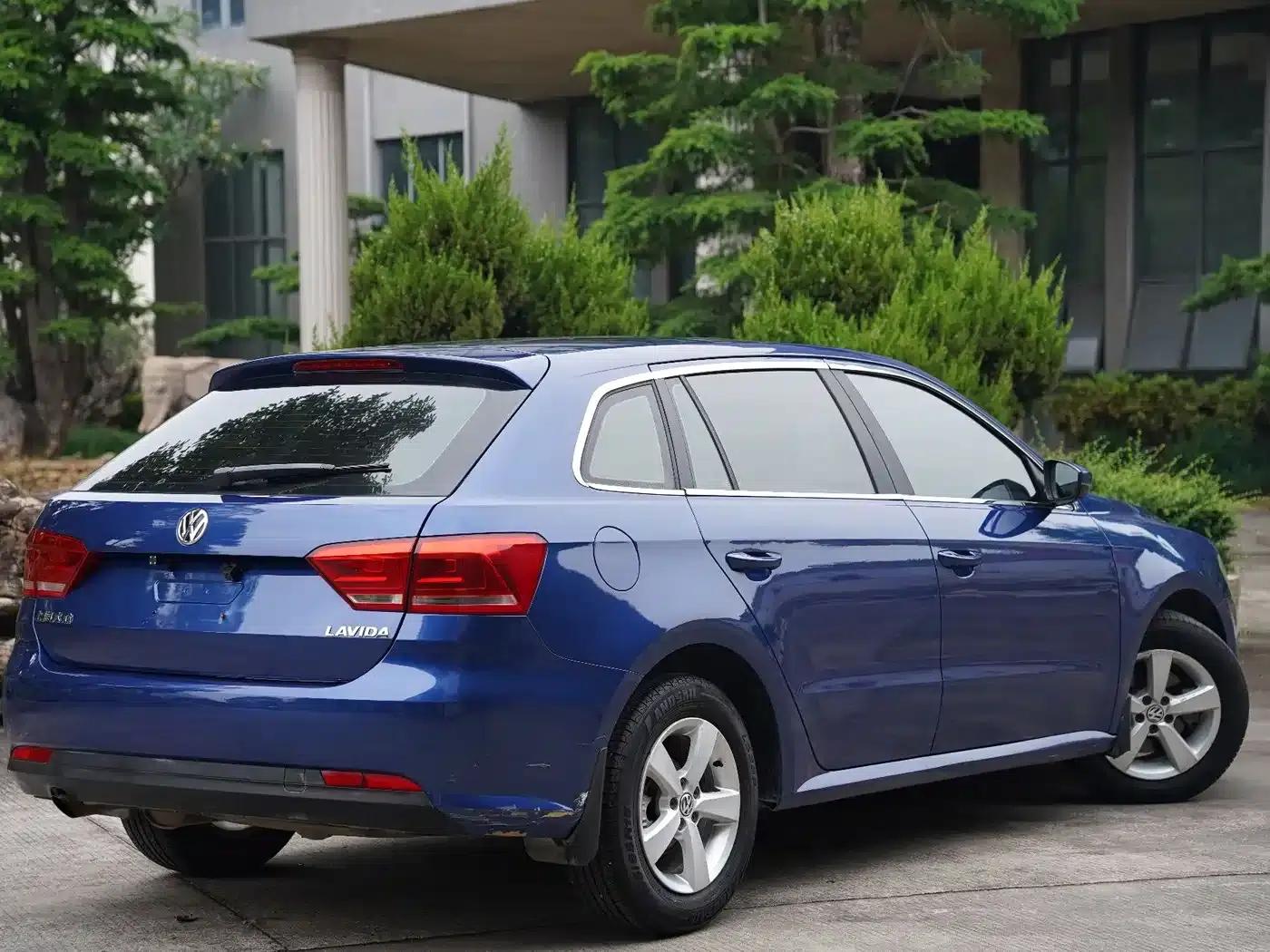 Lavida Gran Turismo 2013 1.6L Automatic Fashion Edition — миниатюра 9