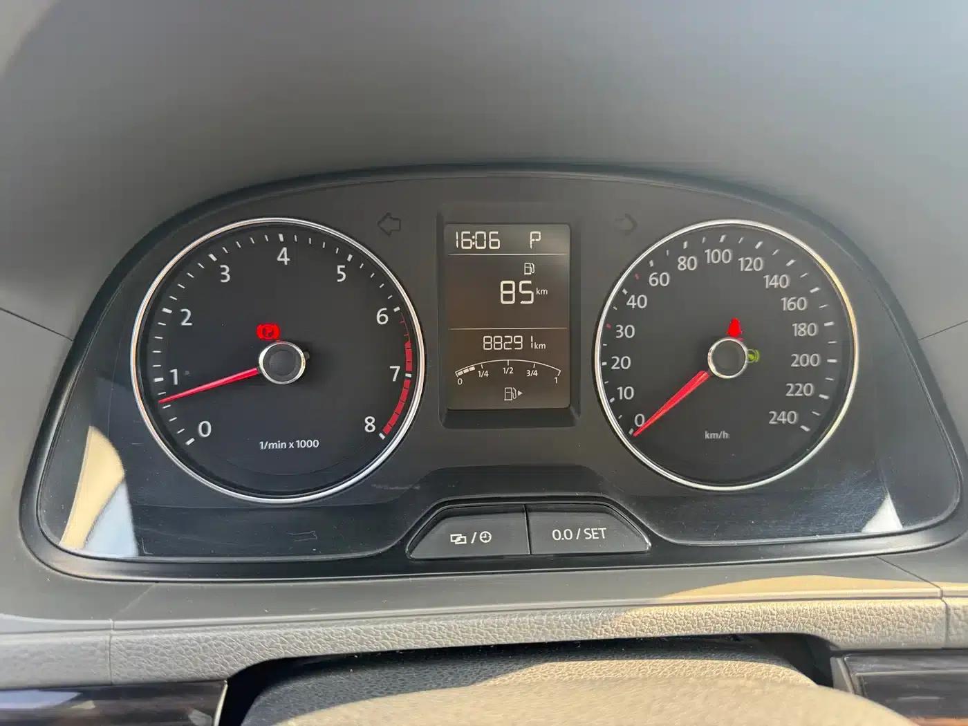 Lavida Gran Turismo 2013 1.6L Automatic Comfort Model — миниатюра 13