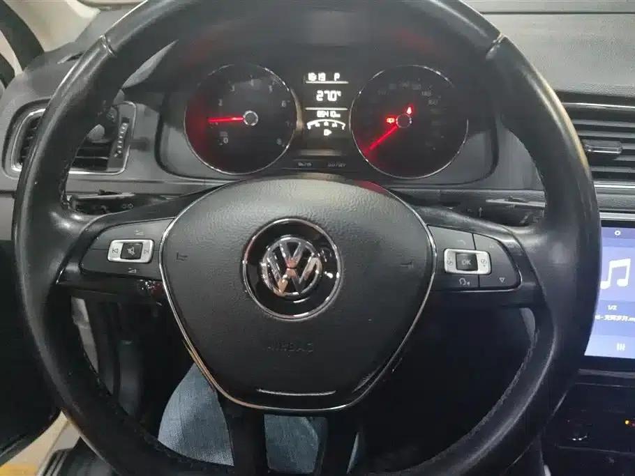 Lavida Gran Turismo 2017 180TSI DSG Comfort Edition — миниатюра 15