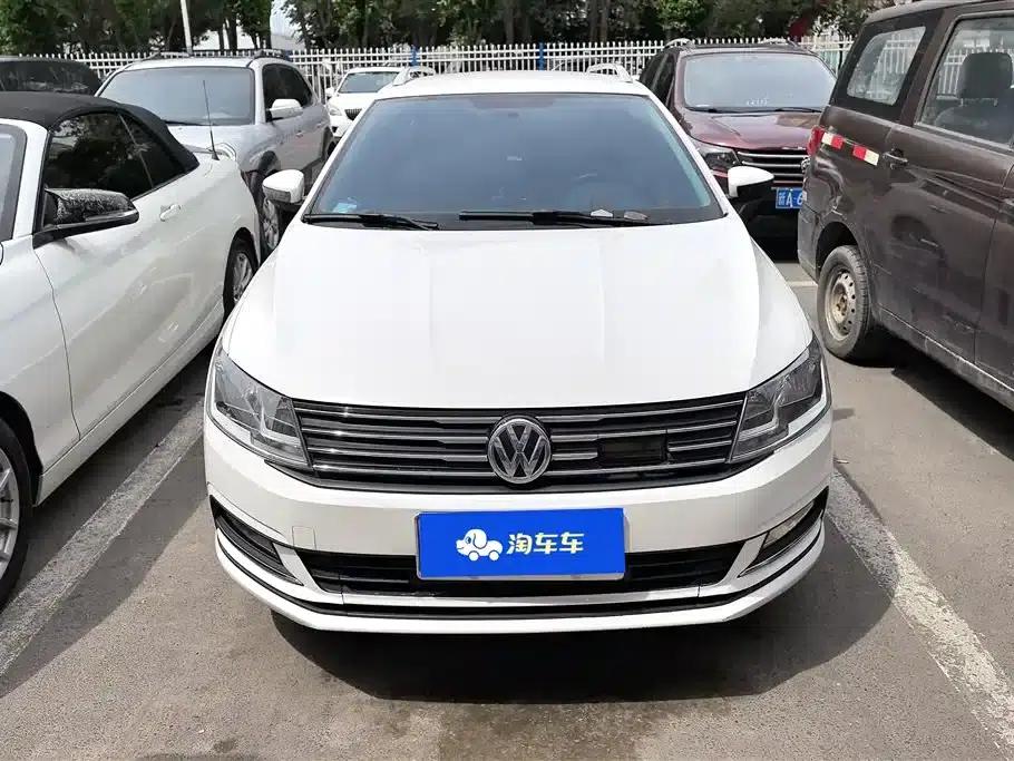 Lavida Gran Turismo 2015 1.6L Automatic Fashion Edition — миниатюра 2