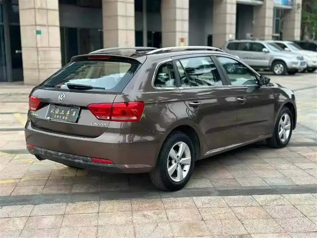 Lavida Gran Turismo 2013 1.6L Automatic Fashion Edition — миниатюра 6