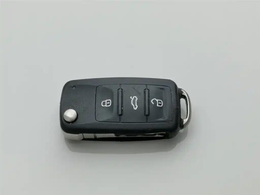 Lavida Gran Turismo 2013 1.6L Automatic Comfort Model — миниатюра 19
