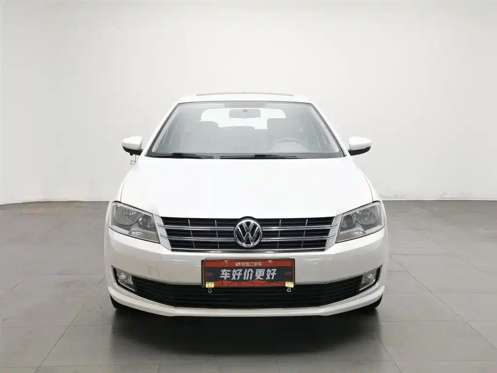Lavida Gran Turismo 2013 1.6L Automatic Comfort Model — миниатюра 3