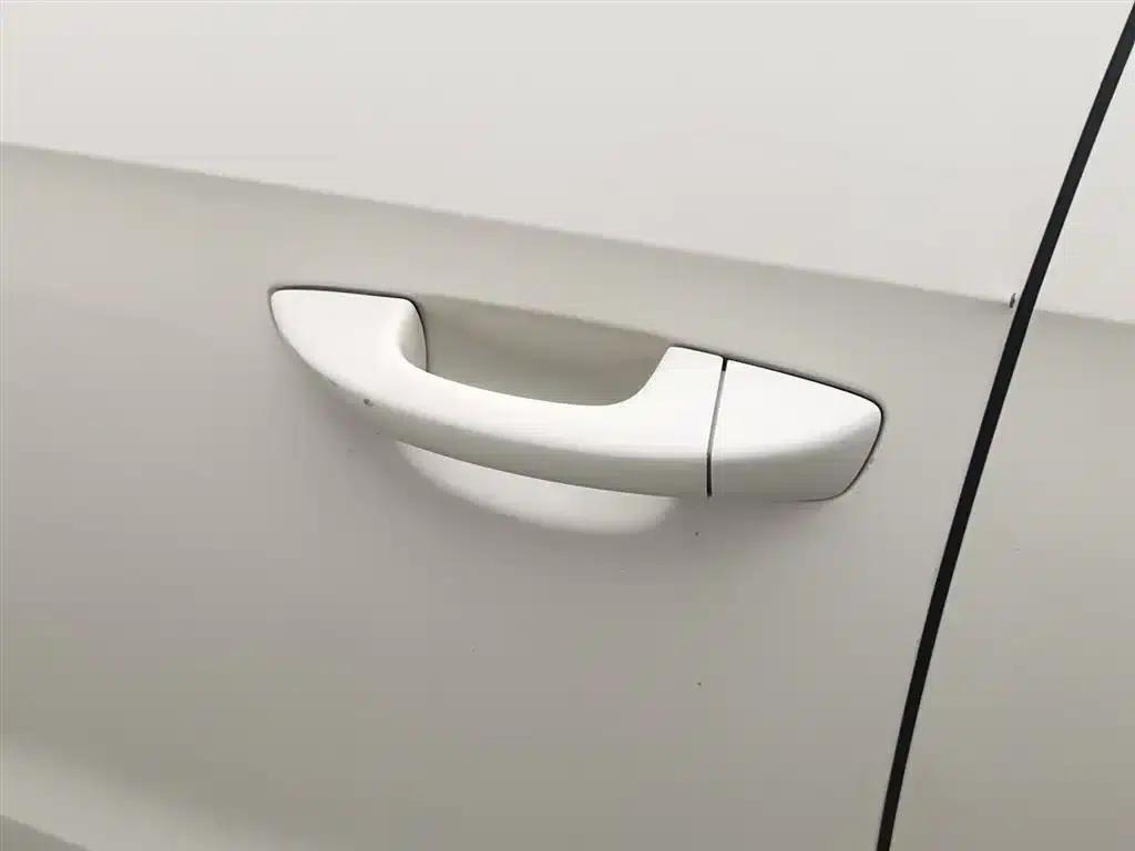Lavida Gran Turismo 2013 1.6L Automatic Comfort Model — миниатюра 18