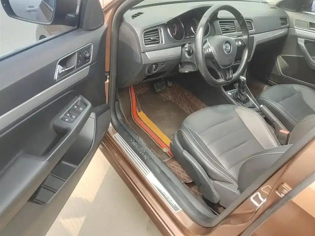 Lavida Gran Turismo 2017 180TSI DSG Comfort Edition — миниатюра 16