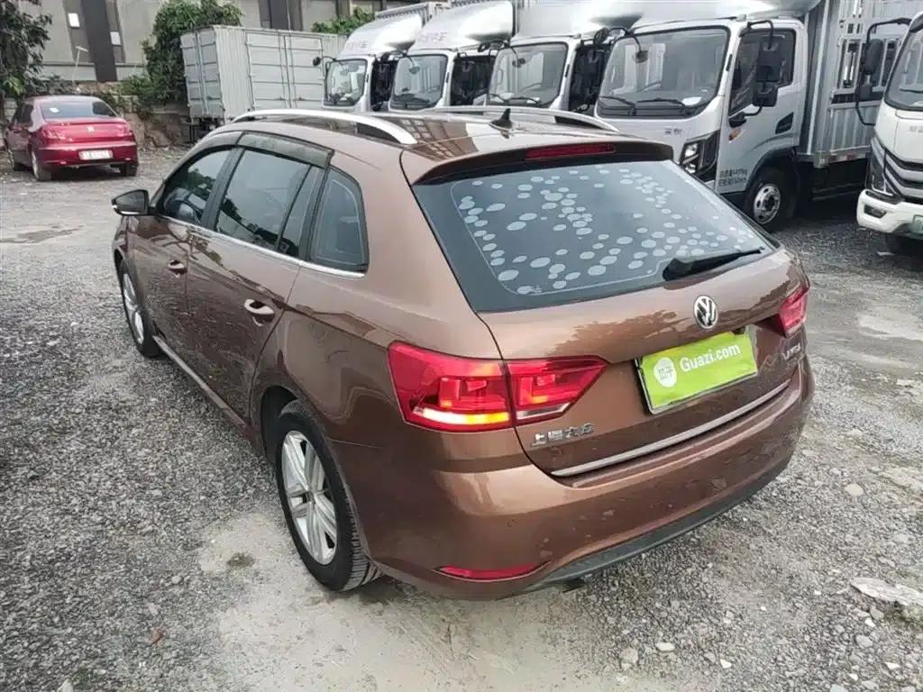 Lavida Gran Turismo 2015 1.6L Automatic Comfort Edition — миниатюра 5