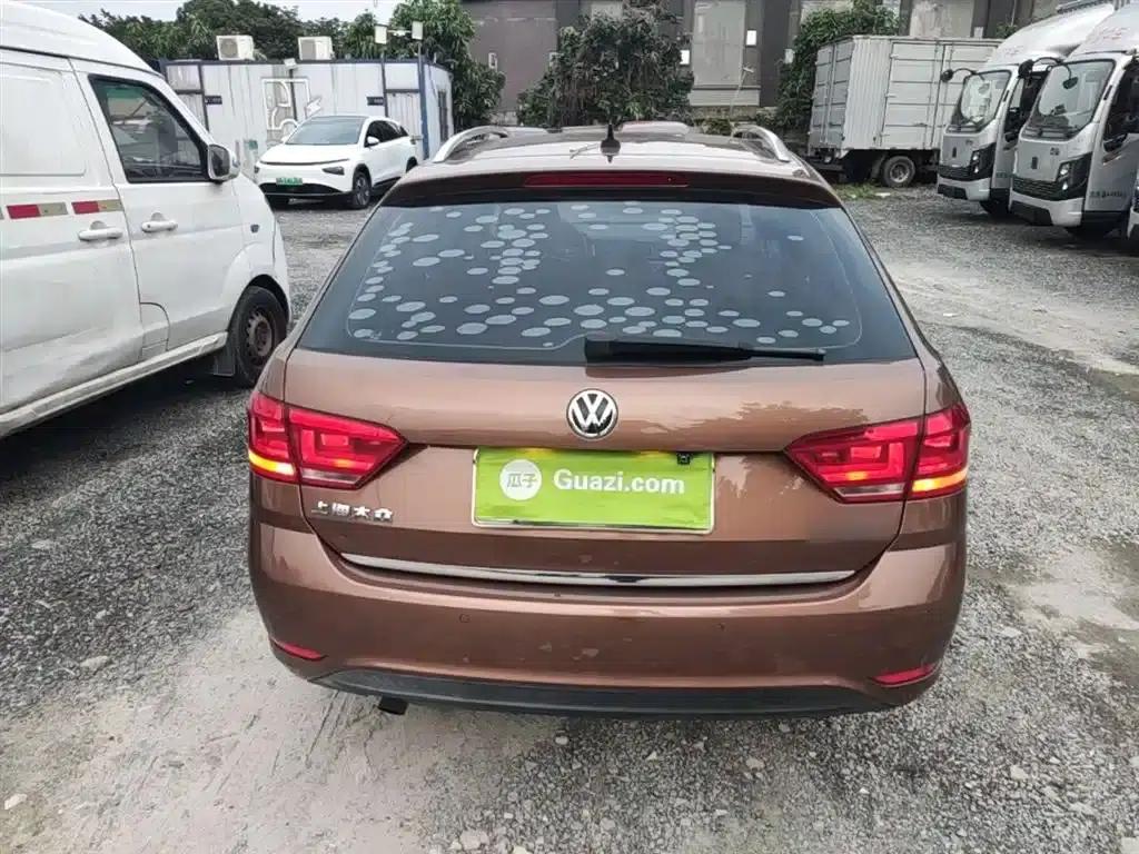 Lavida Gran Turismo 2015 1.6L Automatic Comfort Edition — миниатюра 6