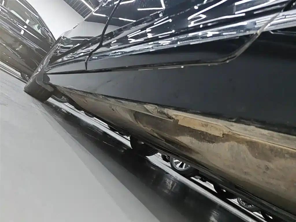 2022 Volkswagen Passat GTE Plug-in Hybrid GTE Luxury Model — миниатюра 22