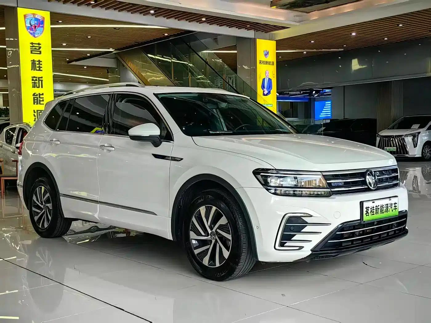 Tiguan L PHEV 2021 430PHEV Plug-in Hybrid Flagship Edition — миниатюра 3
