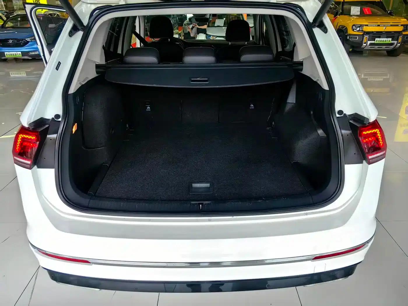Tiguan L PHEV 2021 430PHEV Plug-in Hybrid Flagship Edition — миниатюра 8