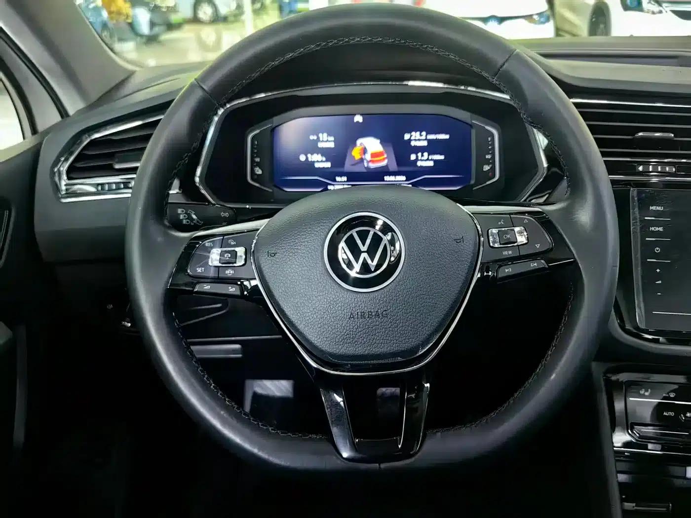 Tiguan L PHEV 2021 430PHEV Plug-in Hybrid Flagship Edition — миниатюра 9