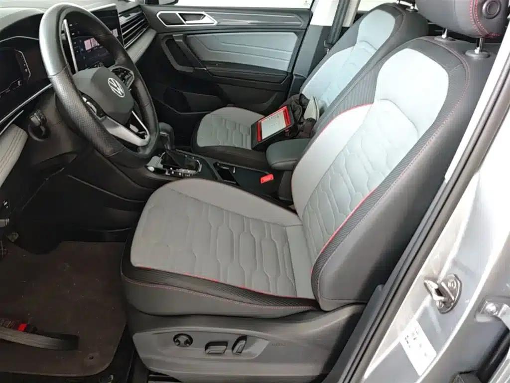 Tiguan L Plug-in Hybrid 2022 430PHEV Plug-in Hybrid Flagship Edition — миниатюра 15