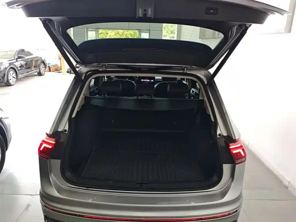 Tiguan L Plug-in Hybrid 2022 430PHEV Plug-in Hybrid Flagship Edition — миниатюра 19