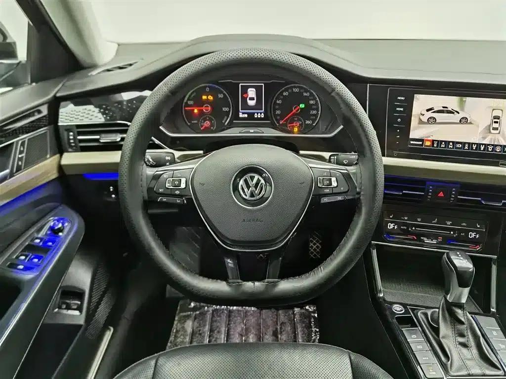 2020 Volkswagen Passat 430PHEV Hybrid Luxury Edition (China VI Emission Standard) — миниатюра 11