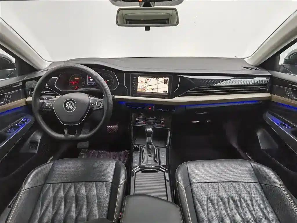 2020 Volkswagen Passat 430PHEV Hybrid Luxury Edition (China VI Emission Standard) — миниатюра 5
