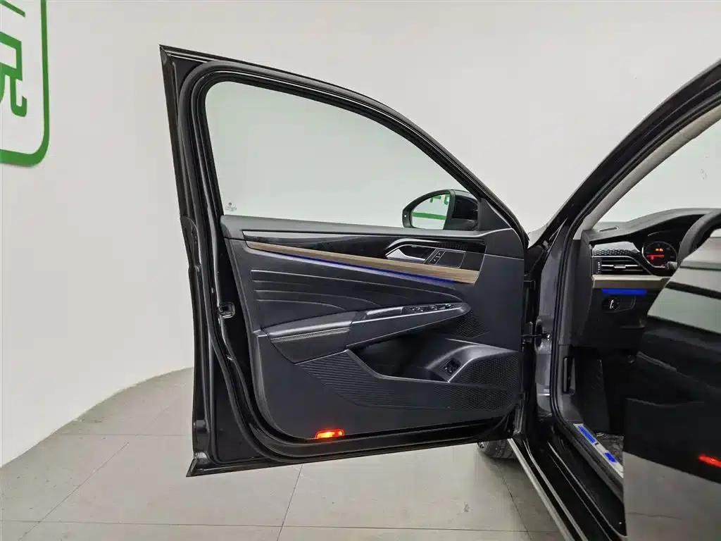 2020 Volkswagen Passat 430PHEV Hybrid Luxury Edition (China VI Emission Standard) — миниатюра 8