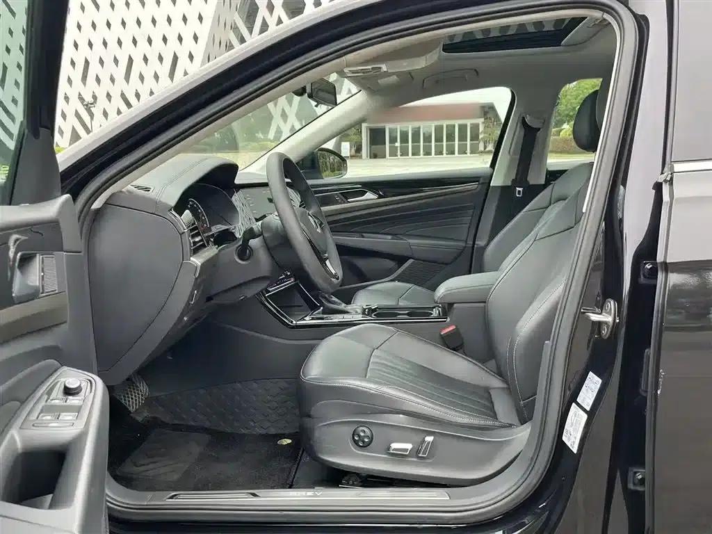2020 Volkswagen Passat 430PHEV Hybrid Elite Edition (China VI Emission Standard) — миниатюра 16
